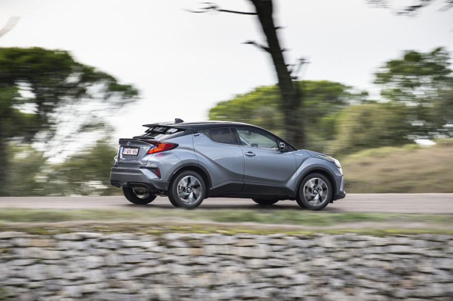  Toyota C-HR Hybrid 2019 года  (WW) (фото 155 из 174)